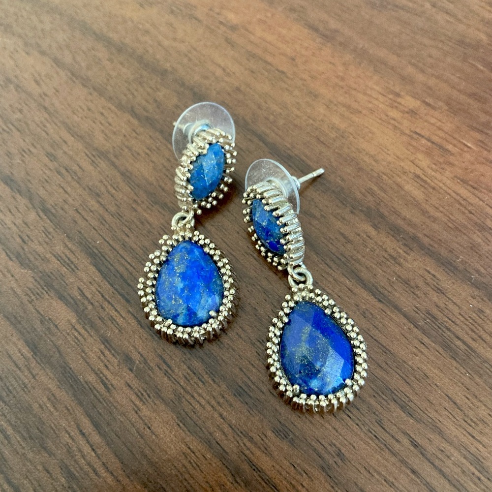 Kendra Scott drop earrings